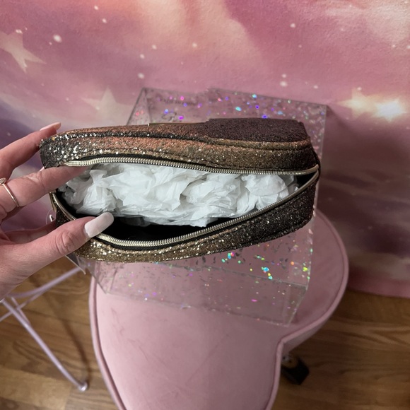 NEW GLAM beauty make-up bag. Sparkly gold and black. - Picture 5 of 6